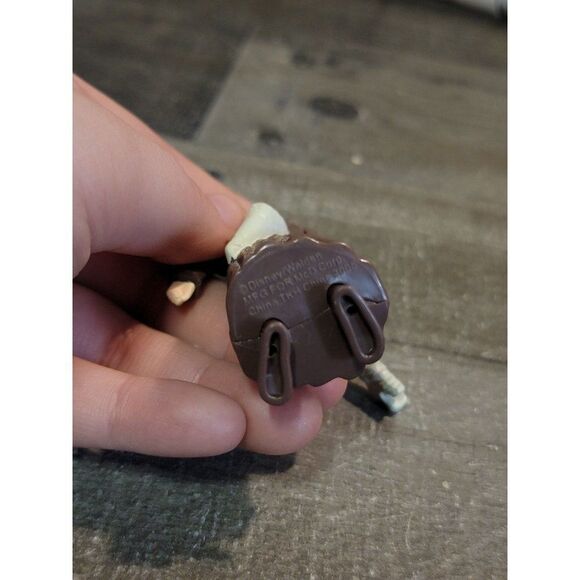 McDonald's Disney 2005 girl robe toy figure - Picture 5 of 5